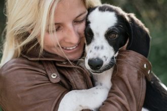 Comment bien accueillir un chiot chez vous ?